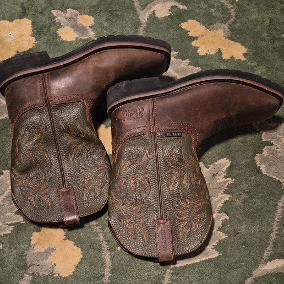 Justin Boots Brown Leather Cowboy Boots with Embroidered Shaft Steel Toe - Picture 3 of 9